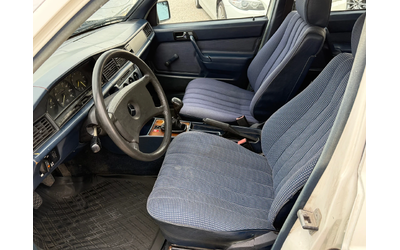 Mercedes-Benz 190 2.0D* 1985г* БЕЗ РЪЖДИ* ТЯСНАТА ЛАЙСНА* - автомобили, коли, обяви за нови и употребявани 7