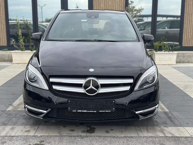 Mercedes-Benz 190 CDI 2012 - автомобили, коли, обяви за нови и употребявани 1