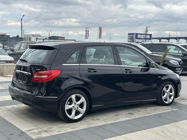 Mercedes-Benz 190 CDI 2012 - автомобили, коли, обяви за нови и употребявани 3
