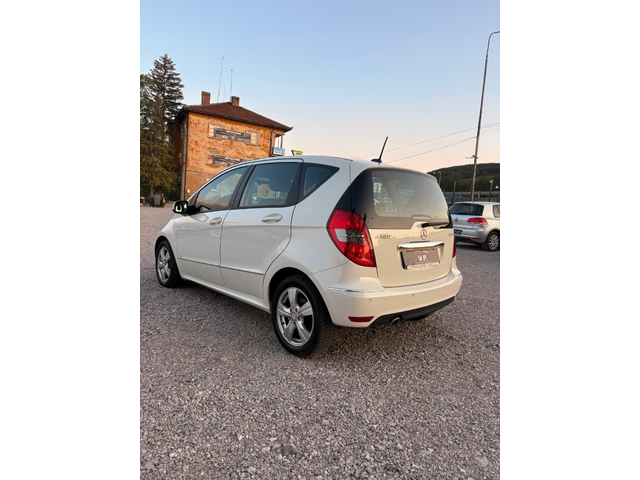 Mercedes-Benz 190 CDI PREMIUM - автомобили, коли, обяви за нови и употребявани 3