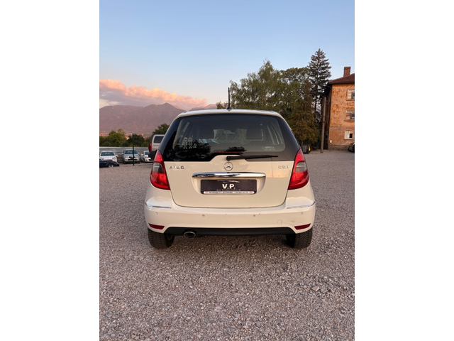Mercedes-Benz 190 CDI PREMIUM - автомобили, коли, обяви за нови и употребявани 4