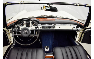 Mercedes-Benz 230 SL - автомобили, коли, обяви за нови и употребявани 11