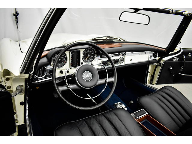 Mercedes-Benz 230 SL - автомобили, коли, обяви за нови и употребявани 26