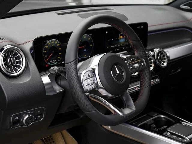 Mercedes-Benz 250 RWD* АвтоКредит* (ЦЕНА ДО БГ) - автомобили, коли, обяви за нови и употребявани 3