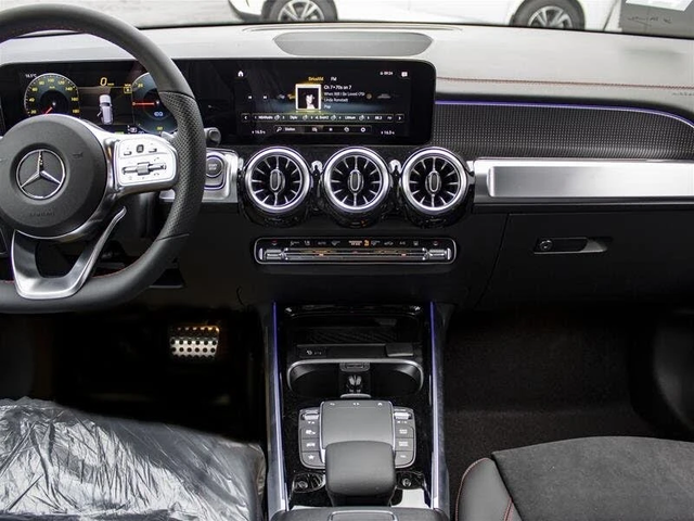 Mercedes-Benz 250 RWD* АвтоКредит* (ЦЕНА ДО БГ) - автомобили, коли, обяви за нови и употребявани 9