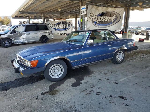 Mercedes-Benz 380 3.8L 8 REAR WHEEL DRIVE - автомобили, коли, обяви за нови и употребявани 0