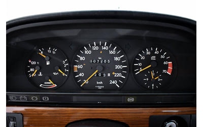 Mercedes-Benz 500 SE - автомобили, коли, обяви за нови и употребявани 16