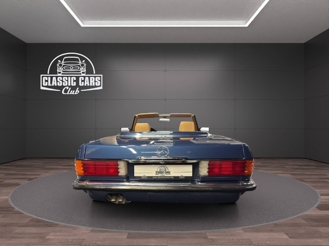 Mercedes-Benz 560 SL - автомобили, коли, обяви за нови и употребявани 3