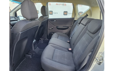 Mercedes-Benz A 150 1.5i-95кс= FACELIFT= ПОДГРЕВ= ГАЗ= КЛИМАТРОНИК - автомобили, коли, обяви за нови и употребявани 8