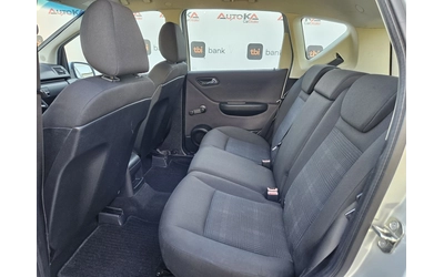 Mercedes-Benz A 150 1.5i-95кс= FACELIFT= ПОДГРЕВ= ГАЗ= КЛИМАТРОНИК - автомобили, коли, обяви за нови и употребявани 8