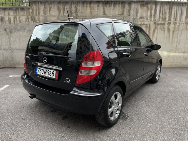 Mercedes-Benz A 150 ELEGANCE* Android NAVI* 2 ключа* LED фарове* Парктроник* - автомобили, коли, обяви за нови и употребявани 3