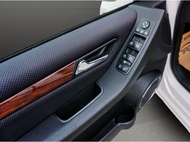 Mercedes-Benz A 160 1.5i STYLE - автомобили, коли, обяви за нови и употребявани 5