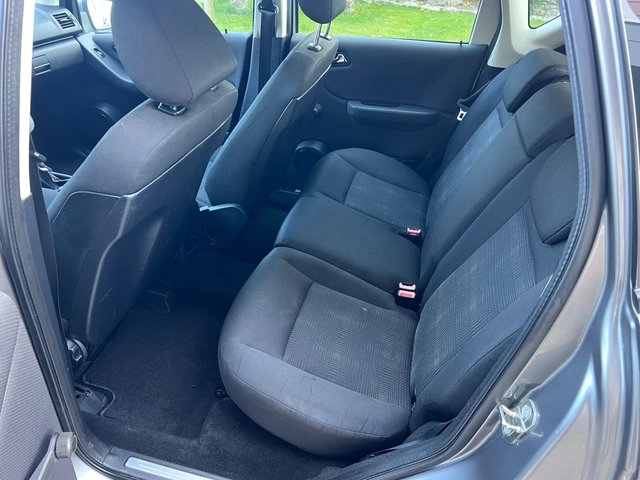 Mercedes-Benz 190 1.5i - автомобили, коли, обяви за нови и употребявани 9