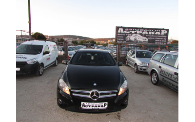 mercedes-benz-a-180 - 1