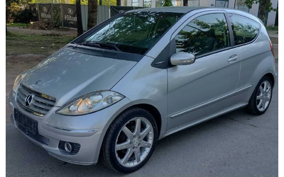 mercedes-benz-a-180 - 0