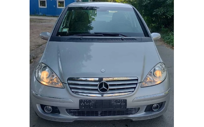 mercedes-benz-a-180 - 4