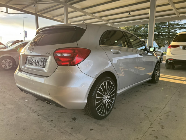 Mercedes-Benz A 180 1.8* CDI* 109ps* SPORT* 6ск* НАВИ* ПАРКТР - автомобили, коли, обяви за нови и употребявани 3