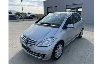 mercedes-benz-a-180 - 0