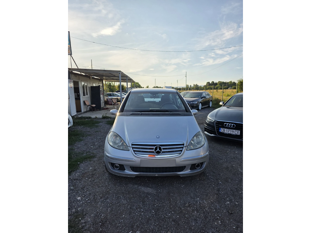 Mercedes-Benz A 180 - автомобили, коли, обяви за нови и употребявани 0