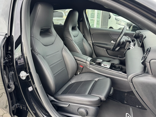 Mercedes-Benz A 180 D#FULLED#DIGITAL#NAVI#CAMERA#КОЖА#43900КМ - автомобили, коли, обяви за нови и употребявани 11