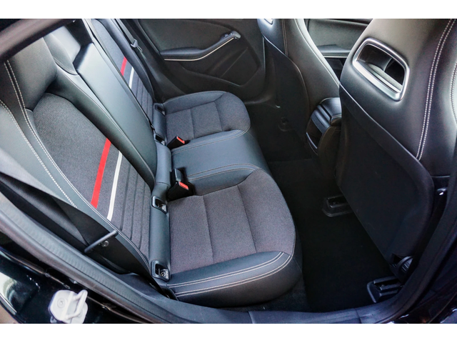 Mercedes-Benz A 180 CDI SPORT AUTO - автомобили, коли, обяви за нови и употребявани 11