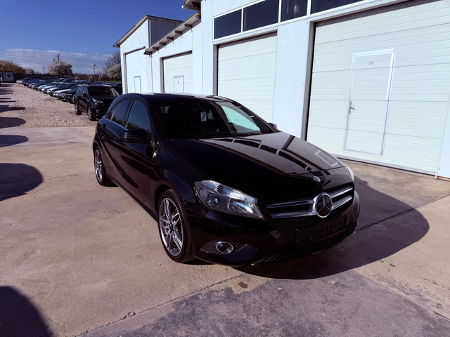 Mercedes-Benz A 180 CDI-SPORT-NAVI-AMG* - автомобили, коли, обяви за нови и употребявани 11