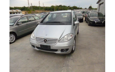 mercedes-benz-a-180 - 0