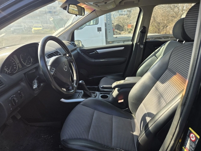 Mercedes-Benz A 180 2.0CDI-109кс= 6СКОРОСТИ= КЛИМАТРОНИК - автомобили, коли, обяви за нови и употребявани 5
