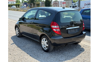 mercedes-benz-a-200 - 4