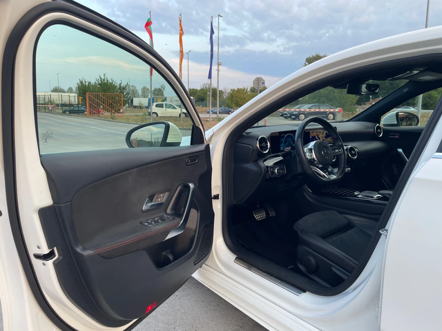 Mercedes-Benz A 200 AMG - автомобили, коли, обяви за нови и употребявани 8