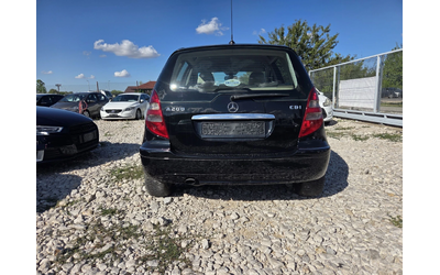 mercedes-benz-a-200 - 5