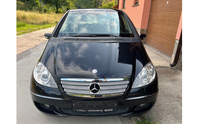 mercedes-benz-a-200 - 1