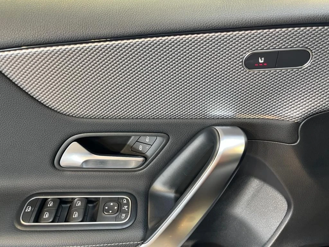 Mercedes-Benz A 200 d Progressive - автомобили, коли, обяви за нови и употребявани 12