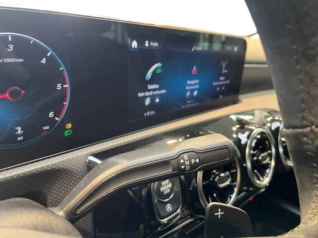 Mercedes-Benz A 200 d Progressive - автомобили, коли, обяви за нови и употребявани 13