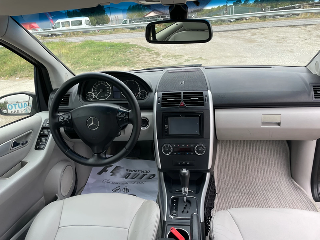 Mercedes-Benz A 200 CDI-AVTOMAT-NAVI-ITALIA - автомобили, коли, обяви за нови и употребявани 7