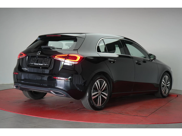 Mercedes-Benz A 220 d Progressive - автомобили, коли, обяви за нови и употребявани 1