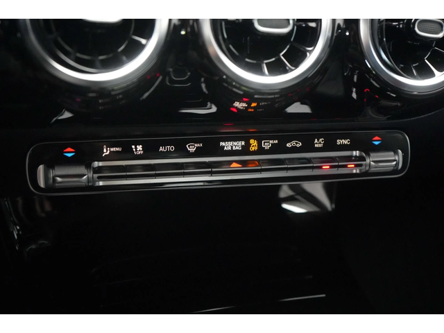 Mercedes-Benz A 220 d Progressive - автомобили, коли, обяви за нови и употребявани 4