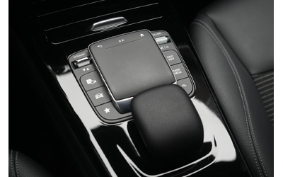 Mercedes-Benz A 220 d Progressive - автомобили, коли, обяви за нови и употребявани 7