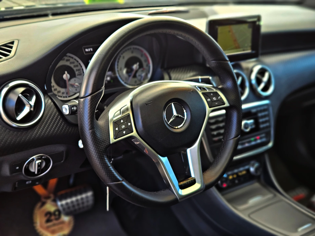 Mercedes-Benz A 220 ! AMG/GERMANY/CAMERA/PANORAMA/AMBIENT/START-STOP/ - автомобили, коли, обяви за нови и употребявани 10