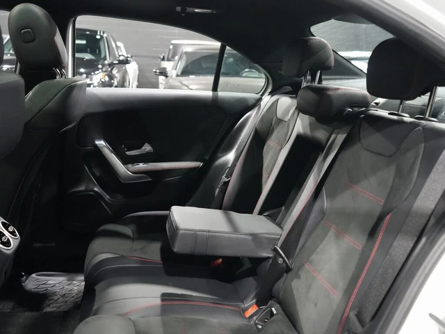 Mercedes-Benz A 220 * AMG Line * HeadUp * * AвтоКредит* (ЦЕНА ДО БГ) - автомобили, коли, обяви за нови и употребявани 16