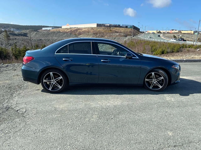 Mercedes-Benz A 220 * КОМПЛЕКТ ДЖАНТИ * 2 КЛЮЧА * КАМЕРА * ПАМЕТ - автомобили, коли, обяви за нови и употребявани 2