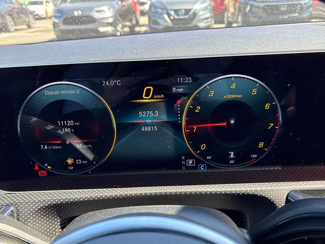 Mercedes-Benz A 220 * КАМЕРА * ПОДГРЕВ * NAVI * ПАМЕТ - автомобили, коли, обяви за нови и употребявани 7