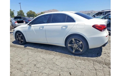 mercedes-benz-a-220 - 3