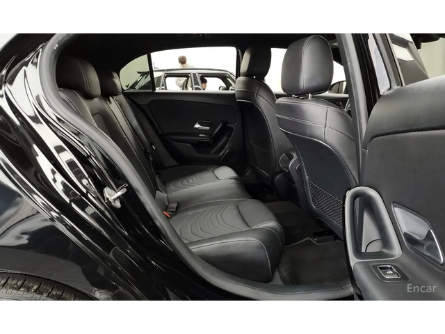 Mercedes-Benz A 220 Дигитален дисплей * Цена до България - автомобили, коли, обяви за нови и употребявани 13