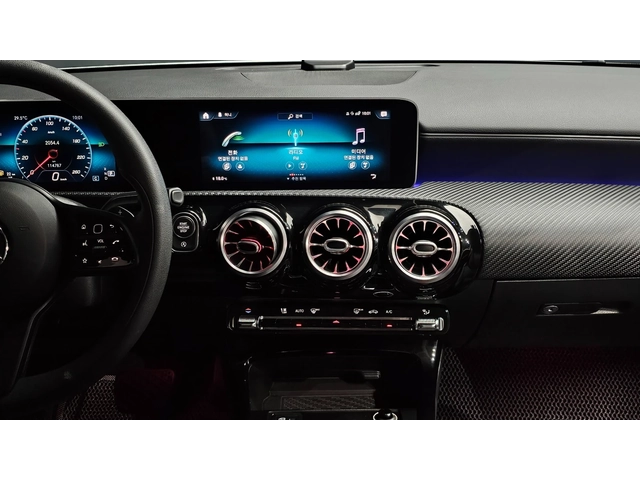 Mercedes-Benz A 220 - автомобили, коли, обяви за нови и употребявани 11