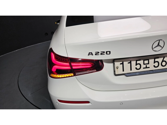 Mercedes-Benz A 220 - автомобили, коли, обяви за нови и употребявани 4