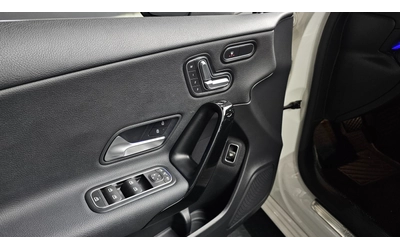 Mercedes-Benz A 220 - автомобили, коли, обяви за нови и употребявани 9