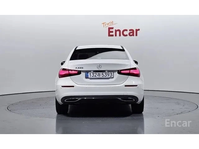 Mercedes-Benz A 220 - автомобили, коли, обяви за нови и употребявани 1
