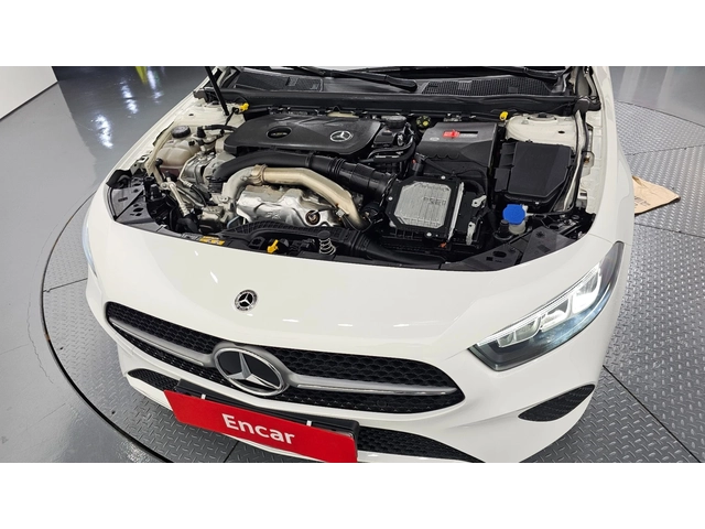 Mercedes-Benz A 220 - автомобили, коли, обяви за нови и употребявани 2