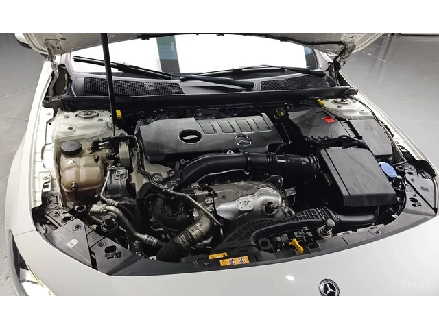 Mercedes-Benz A 220 - автомобили, коли, обяви за нови и употребявани 3